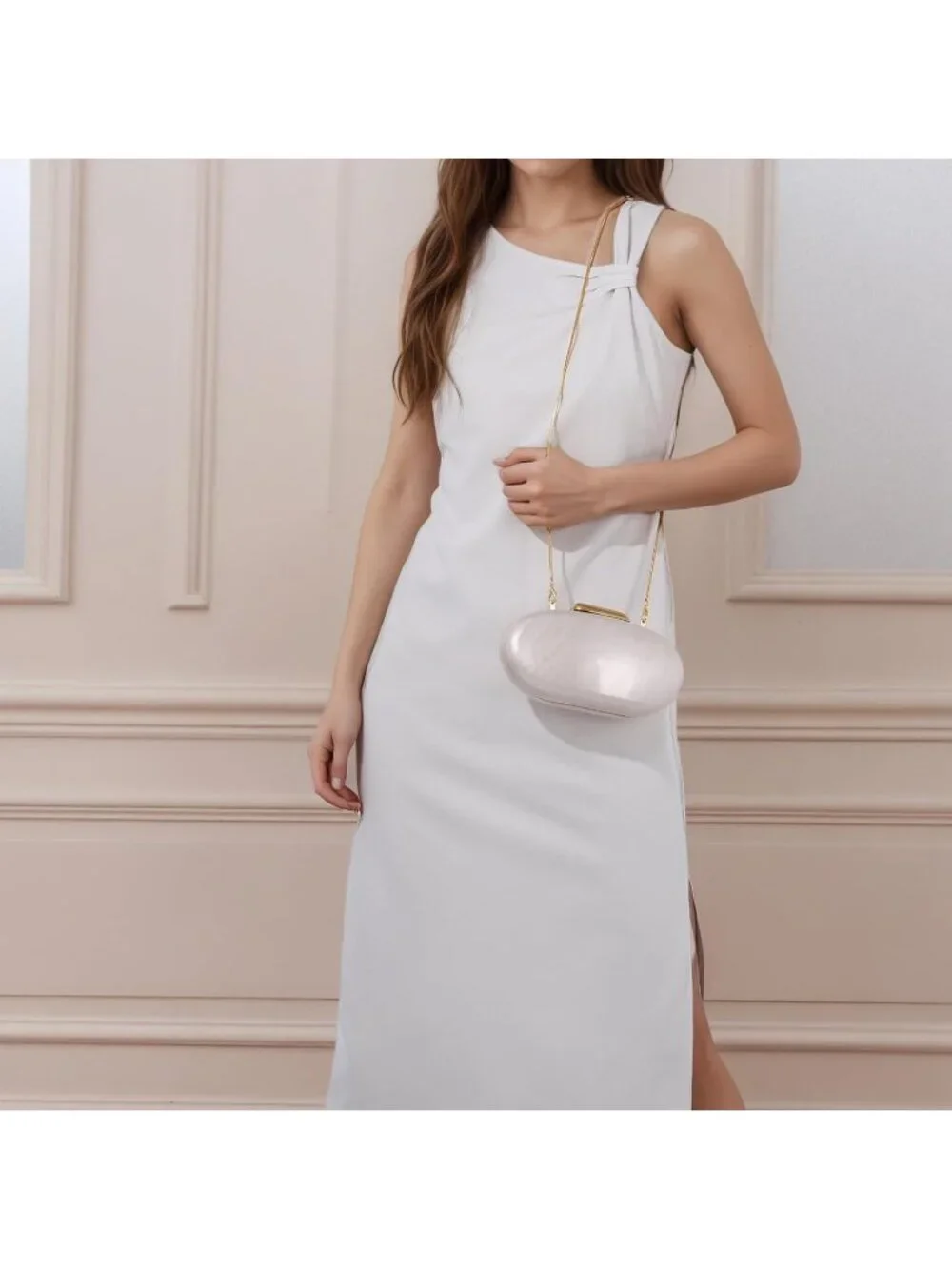 Women's Begie Acrylic Shell Clutch Purse Oval Seashell Wedding Evening Bag